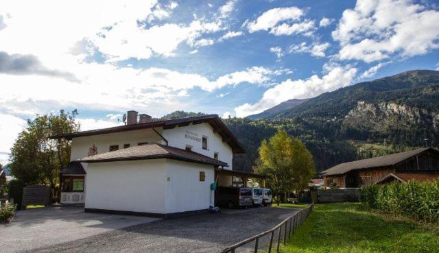Appartements-Pension Reinstadler Пруц Екстериор снимка