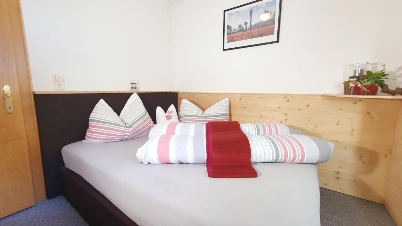 Appartements-Pension Reinstadler Пруц Екстериор снимка